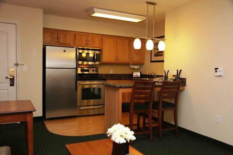 Residence Inn By Marriott Portland North Екстер'єр фото